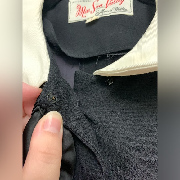 Vintage Miss Sun Valley by Morris Watkin black dress - Picture 8 of 9